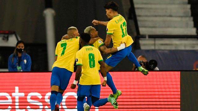 开云-帕奎塔上场就进球 热苏斯染红 10人巴西守住1比0