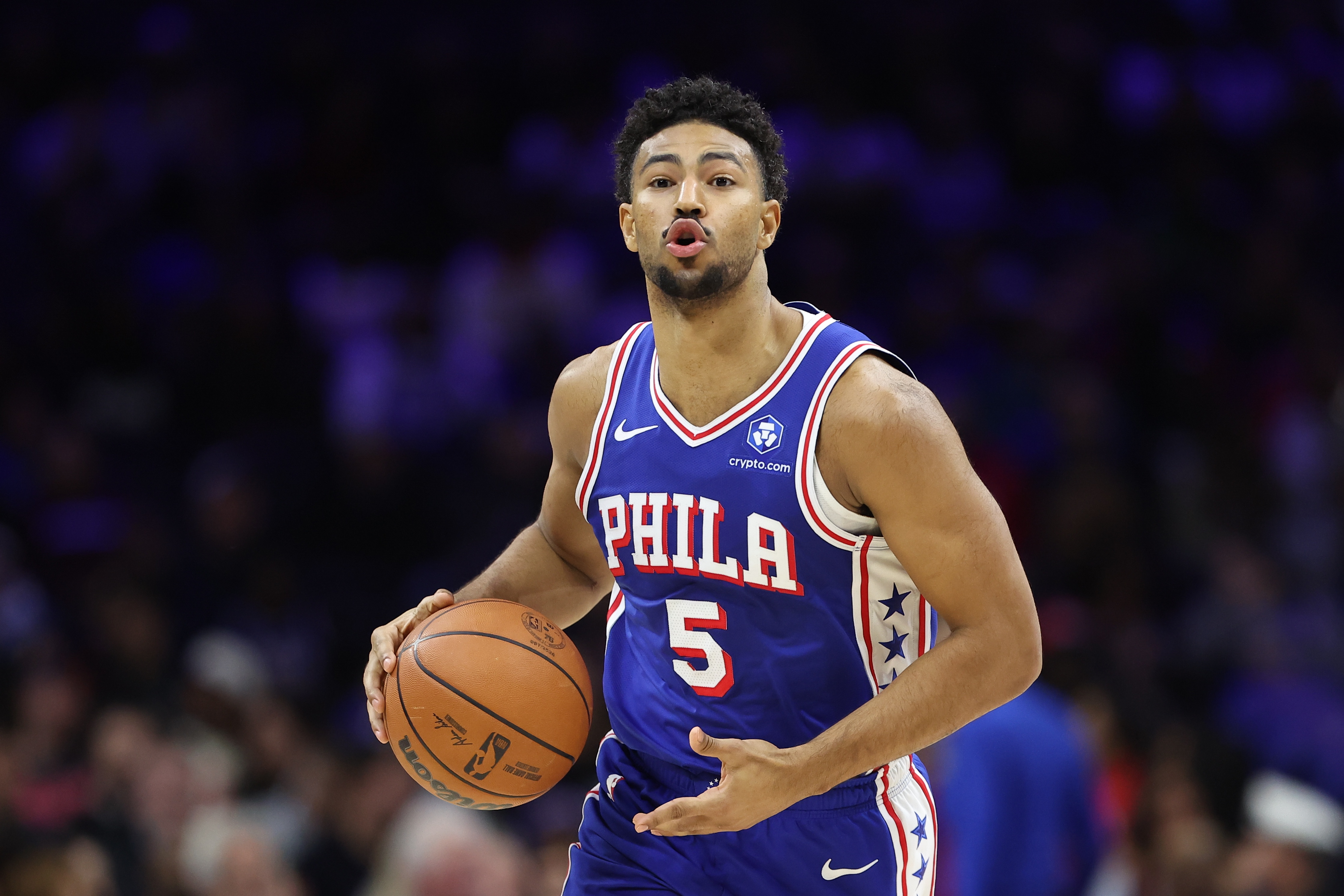 kaiyun.com-末节14分收比赛！格莱姆斯22中11&amp;8罚全中砍下31分3抢断！